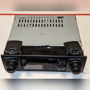 Kenwood KRC-1005 In Dash Cassette AM/FM Used Vintage Working